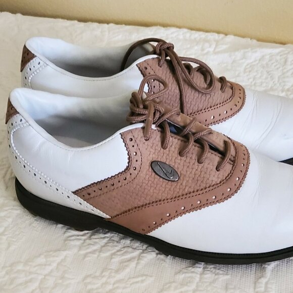 Women's Nike Air Lined Golf Leather Shoes Saddle Oxfords White Size 6M - Picture 2 of 10